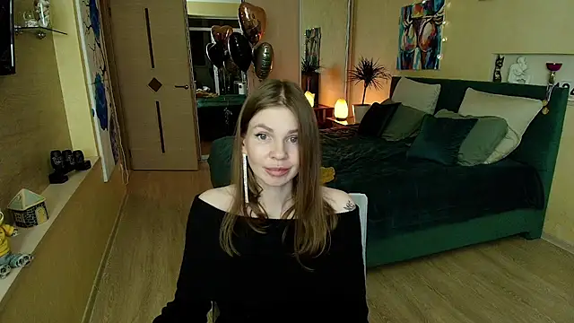 ReginaSparkle online show from February 13, 2025, 12:35 am