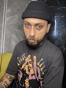 katy119 online show from January 22, 2025, 11:45 am