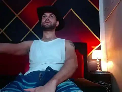 Snapshot of Cristian_white chatting on January 27, 2025, 10:49 pm Cristian white online show from January 27, 2025, 10:49 pm