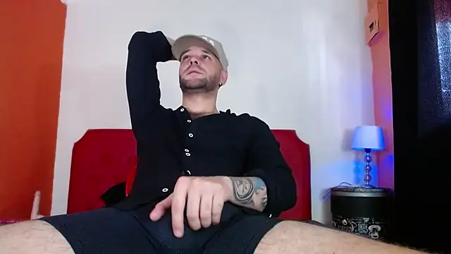 Snapshot of Cristian_white chatting on October 4, 2025, 6:20 pm Cristian white online show from October 4, 2025, 6:20 pm