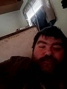 Rcraigue4 online show from February 16, 2025, 9:49 pm