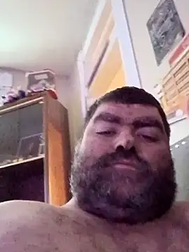 Rcraigue4 online show from October 15, 2025, 10:29 pm