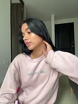 Bella Smiith  online show from January 11, 2026, 6:59 pm