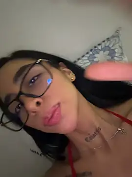 Snapshot of sophierooy22 chatting on August 1, 2026, 10:52 pm sophierooy22 online show from August 1, 2026, 10:52 pm