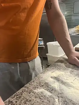 Greeneyes0820 online show from February 8, 2025, 4:25 am