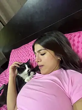 thompsonabella666 online show from February 16, 2025, 10:00 pm