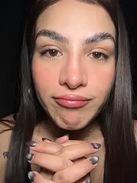 thompsonabella666 online show from March 24, 2026, 4:56 am