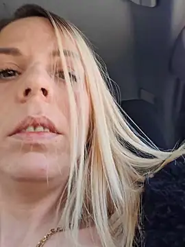 Snapshot of SweetyNinaOff1 chatting on March 22, 2026, 1:23 pm SweetyNinaOff1 online show from March 22, 2026, 1:23 pm