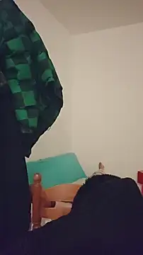 Snapshot of SweetyNinaOff1 chatting on October 26, 2025, 5:41 am SweetyNinaOff1 online show from October 26, 2025, 5:41 am