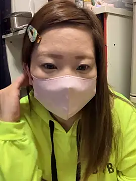 Snapshot of ran_xx_x chatting on September 20, 2025, 4:12 pm ran xx x online show from September 20, 2025, 4:12 pm