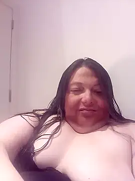 HotHornyEmmaX online show from February 5, 2025, 10:22 pm