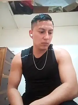 Snapshot of LuisMex1998 chatting on October 30, 2025, 5:50 am LuisMex1998 online show from October 30, 2025, 5:50 am