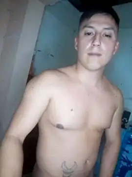 Snapshot of LuisMex1998 chatting on November 17, 2025, 10:30 am LuisMex1998 online show from November 17, 2025, 10:30 am