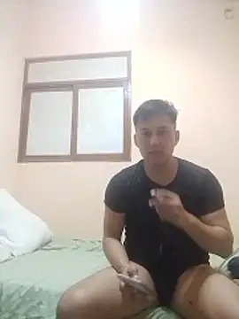 LuisMex1998 online show from January 13, 2026, 10:52 am