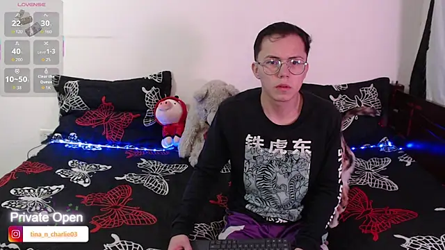 Snapshot of Tina_4_Charlie chatting on October 7, 2025, 12:06 pm Tina 4 Charlie online show from October 7, 2025, 12:06 pm