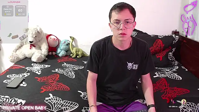 Snapshot of Tina_4_Charlie chatting on October 22, 2025, 3:00 pm Tina 4 Charlie online show from October 22, 2025, 3:00 pm