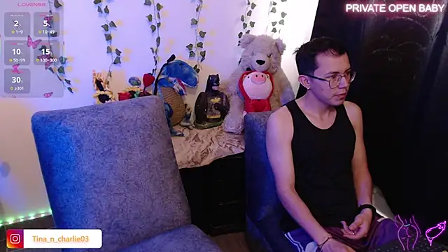 Snapshot of Tina_4_Charlie chatting on November 24, 2025, 1:11 pm Tina 4 Charlie online show from November 24, 2025, 1:11 pm