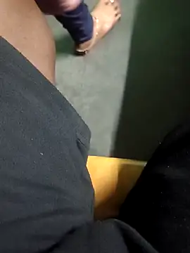 Snapshot of Raj41 chatting on March 1, 2026, 2:39 pm Raj41 online show from March 1, 2026, 2:39 pm