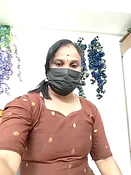 Tamil Aathira online show from December 1, 2025, 8:53 pm