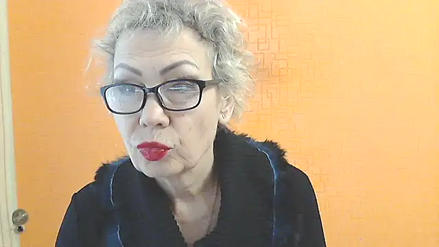 Snapshot of NessyJenixs chatting on February 5, 2026, 8:10 am NessyJenixs online show from February 5, 2026, 8:10 am