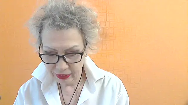 Snapshot of NessyJenixs chatting on March 20, 2026, 2:40 pm NessyJenixs online show from March 20, 2026, 2:40 pm