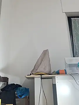 cingonduro online show from December 2, 2025, 6:42 pm