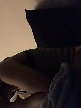Snapshot of theprettysoles chatting on May 6, 2026, 3:10 am theprettysoles online show from May 6, 2026, 3:10 am