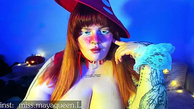 Snapshot of missmayaqueen chatting on October 31, 2025, 11:29 am missmayaqueen online show from October 31, 2025, 11:29 am