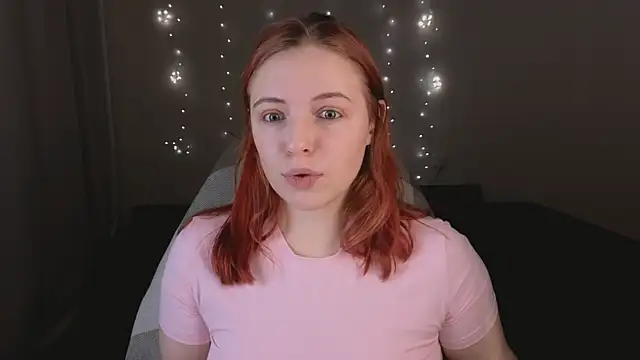 Snapshot of Hanna_melon chatting on November 14, 2025, 4:43 pm Hanna melon online show from November 14, 2025, 4:43 pm