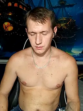 Snapshot of DiMastyzzz chatting on October 31, 2025, 3:30 pm DiMastyzzz online show from October 31, 2025, 3:30 pm