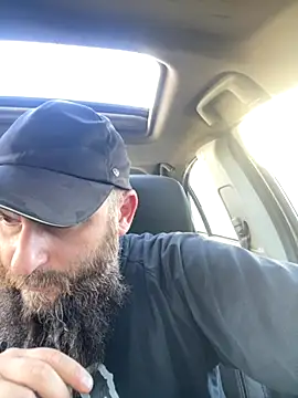 MasterMike2030 online show from October 5, 2025, 8:32 pm