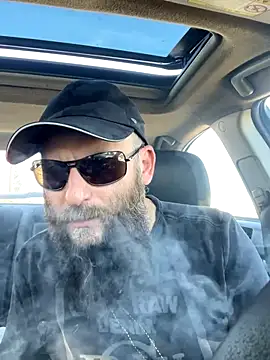 MasterMike2030 online show from October 2, 2025, 5:05 pm