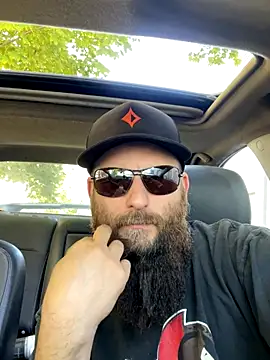 MasterMike2030 online show from October 3, 2025, 5:47 pm