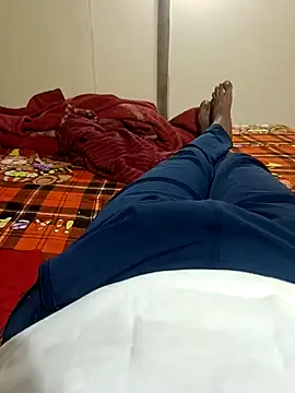 Snapshot of Royyy_dandol chatting on January 21, 2025, 2:37 pm Royyy dandol online show from January 21, 2025, 2:37 pm