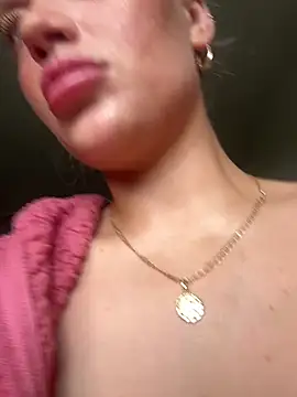 blissdimicco online show from February 9, 2026, 11:19 am