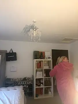 Snapshot of blissdimicco chatting on November 14, 2025, 9:46 am blissdimicco online show from November 14, 2025, 9:46 am