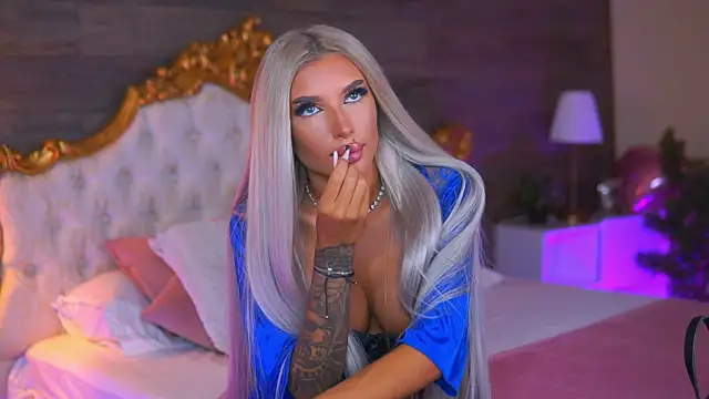 Juicy Jessye online show from July 16, 2026, 8:17 pm