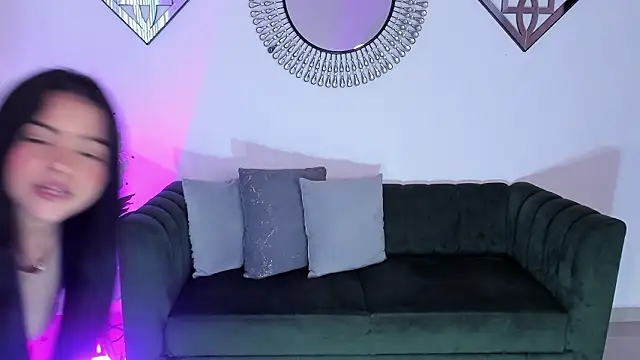 Snapshot of Layla_Breezee chatting on March 5, 2026, 11:51 am Layla Breezee online show from March 5, 2026, 11:51 am