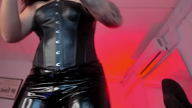 Snapshot of bonnieAn chatting on November 8, 2025, 11:25 am bonnieAn online show from November 8, 2025, 11:25 am