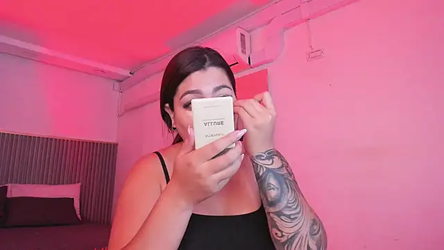 Snapshot of bonnieAn chatting on November 27, 2025, 11:32 am bonnieAn online show from November 27, 2025, 11:32 am