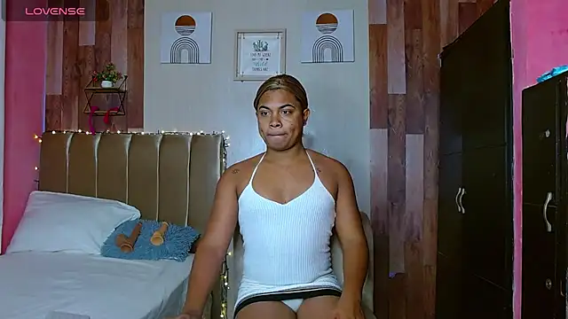 Snapshot of electrabrowns chatting on February 28, 2026, 11:37 pm electrabrowns online show from February 28, 2026, 11:37 pm