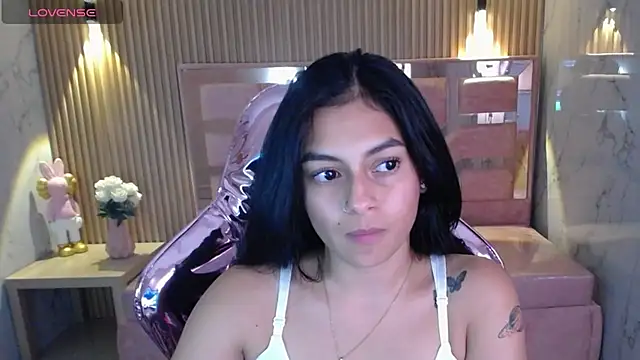 lilith petit sub online show from February 13, 2025, 5:01 pm