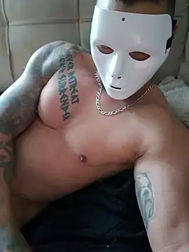 Snapshot of badbrown chatting on July 27, 2026, 10:44 am badbrown online show from July 27, 2026, 10:44 am