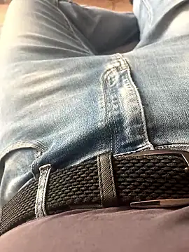 thor955555 online show from January 14, 2026, 1:15 pm