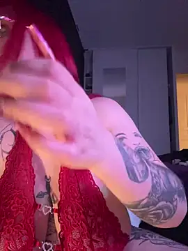 Snapshot of it_is_spicy chatting on February 4, 2025, 1:13 am it is spicy online show from February 4, 2025, 1:13 am