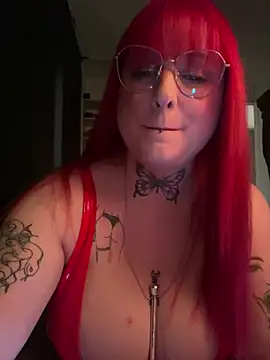 Snapshot of it_is_spicy chatting on February 2, 2025, 11:42 pm it is spicy online show from February 2, 2025, 11:42 pm