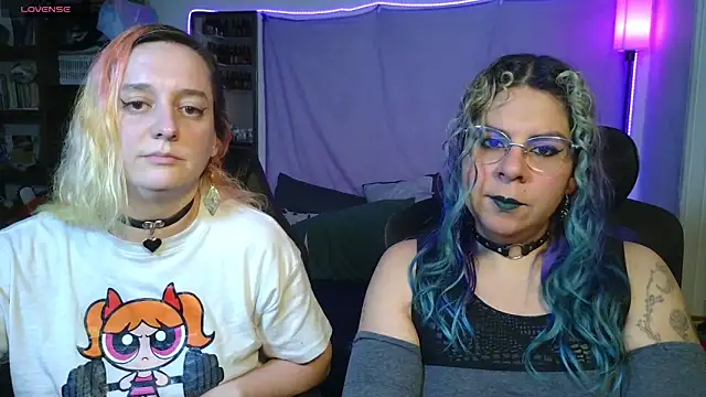 Evelan420 online show from May 7, 2026, 9:18 pm