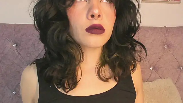 Snapshot of onix_bl4ck chatting on March 7, 2025, 4:11 pm onix bl4ck online show from March 7, 2025, 4:11 pm