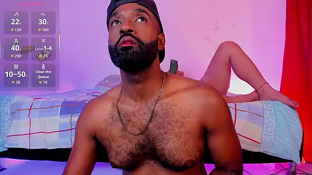 Snapshot of Simon_Basset chatting on December 3, 2025, 1:06 am Simon Basset online show from December 3, 2025, 1:06 am