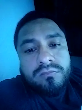 Snapshot of Ant1990 chatting on February 10, 2026, 3:27 am Ant1990 online show from February 10, 2026, 3:27 am